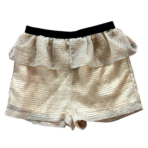 NWT BCBGenerationWomen’s beige metallic striped ruffle top shorts/skort, sz 8